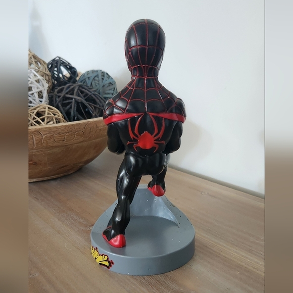 🎮 Spider-Man Miles Morales Phone & Controller Holder – 8.5” Figure Excellent - Picture 8 of 12